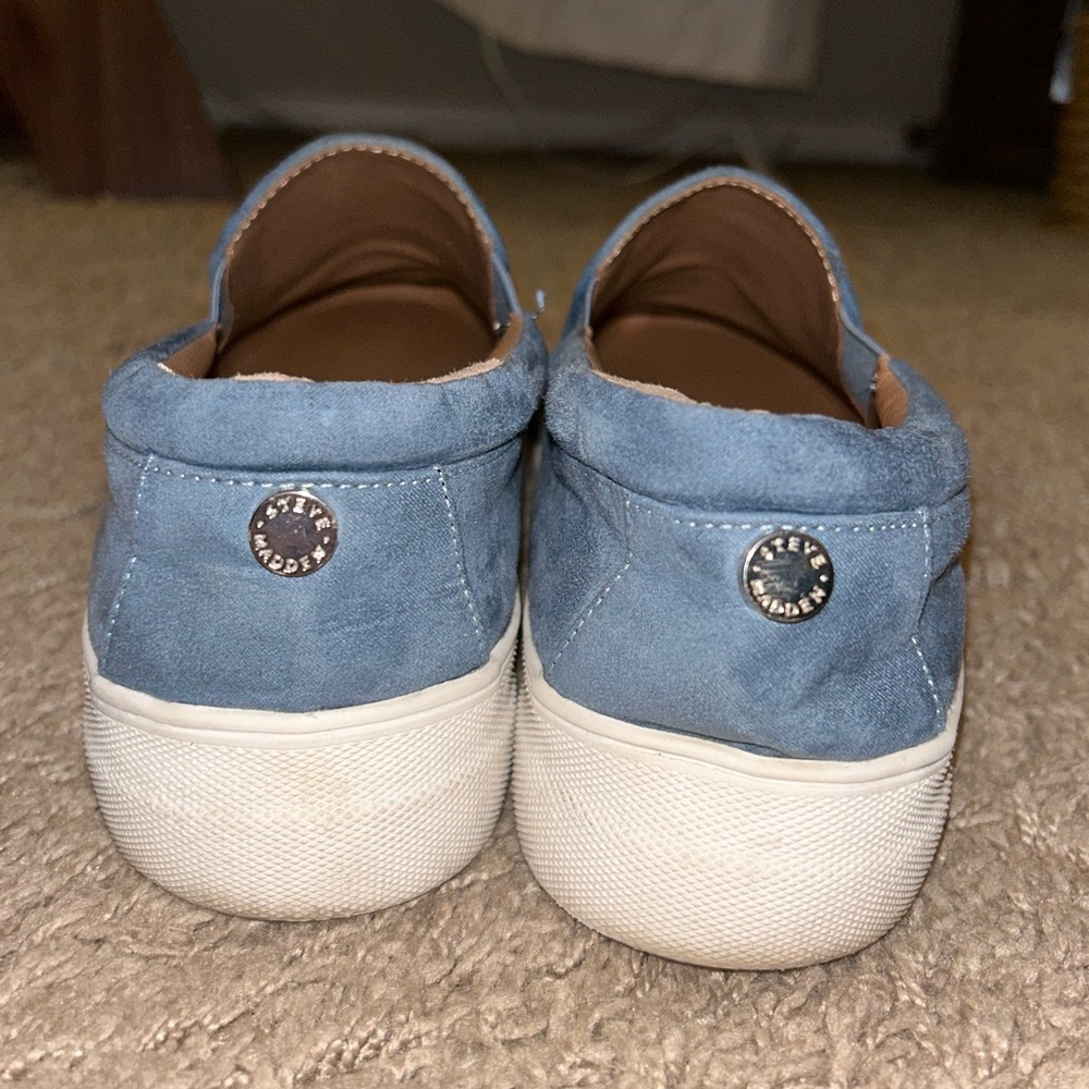 Steve Madden denim-blue slip-on sneakers - Picture 4 of 4